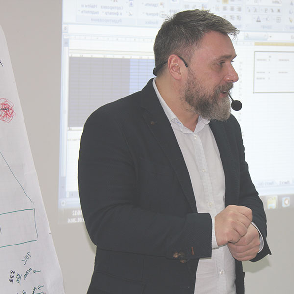 Игорь Познахоренко